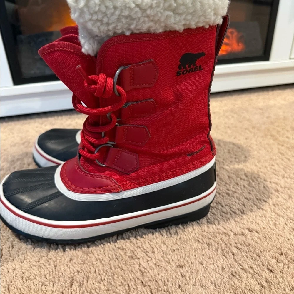 Sorel Women's Winter Carnival boots in the 'Mountain